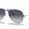 78-blue-gradent-polarized-crystal
