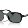 667781-black