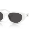 677287-white